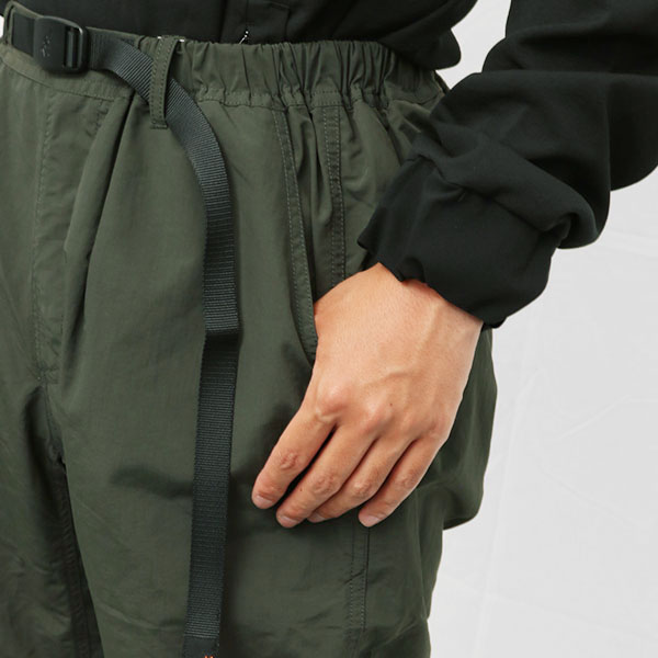 グラミチ ナイロントラックパンツ (NYLON TRACK PANT) キャスティング