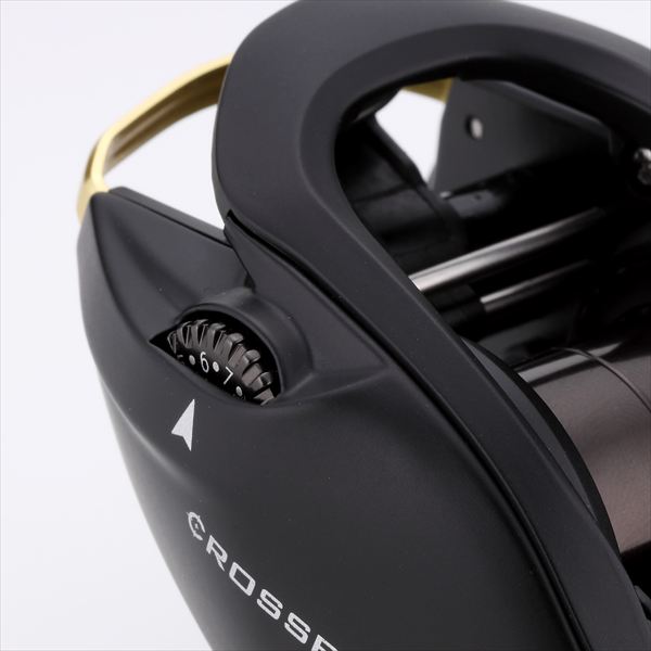 テイルウォーク ベイトリール クロスピア CP 70XG-DH/L(左): リール