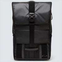 オークリー タックルバッグ ESSENTIAL WP BACKPACK M 6.0 BLACKOUT